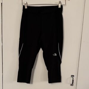 North Face black running capris SM